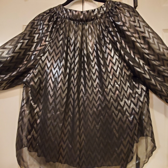 EUC Cool Gunmetal Metallic Blouse - Picture 7 of 8
